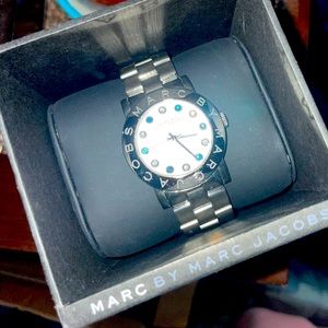 Marc by Marc Jacobs Amy Dexter Quartz White Dial Stainless Steel Ladies Watch